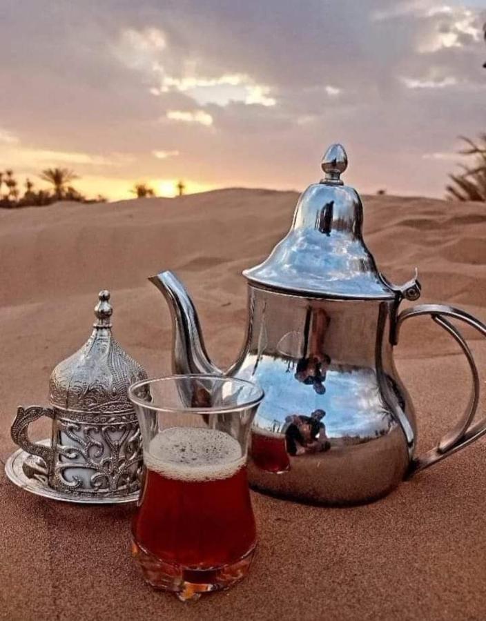 Hotel Tafouyte Luxury Camp Merzouga Exterior foto