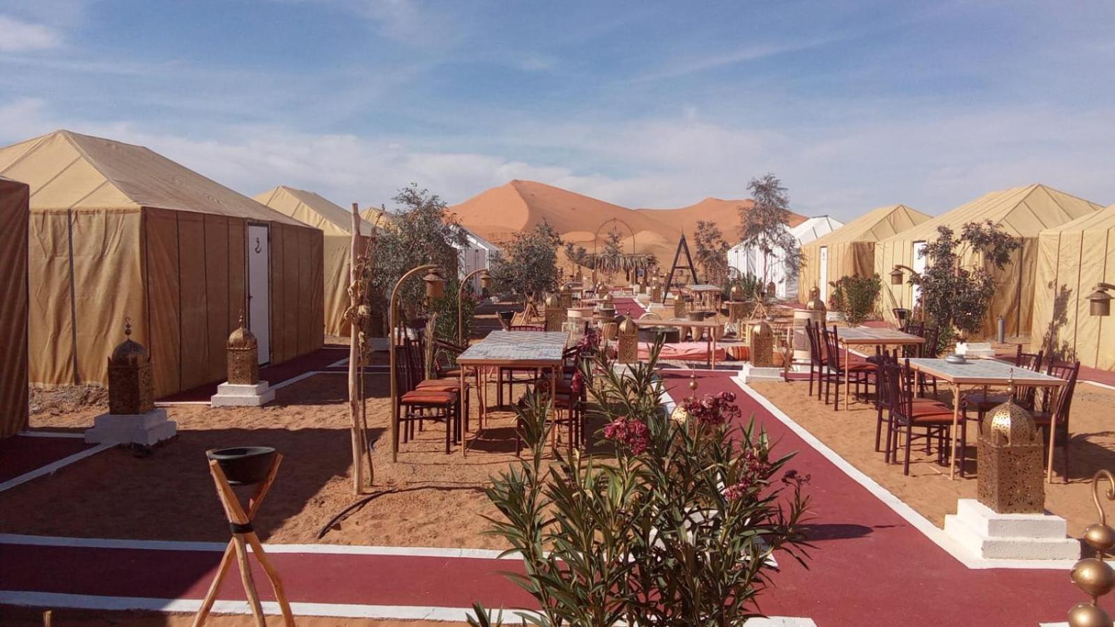 Hotel Tafouyte Luxury Camp Merzouga Habitación foto